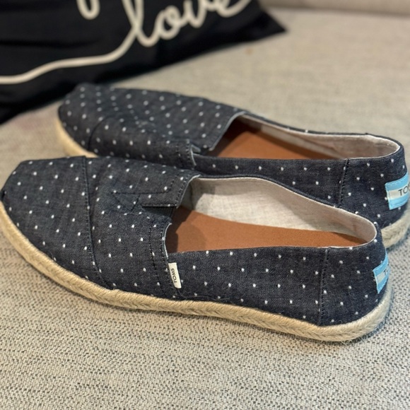 Toms Denim and White polka Dot Espadrilles US Women’s 7 - Picture 7 of 9